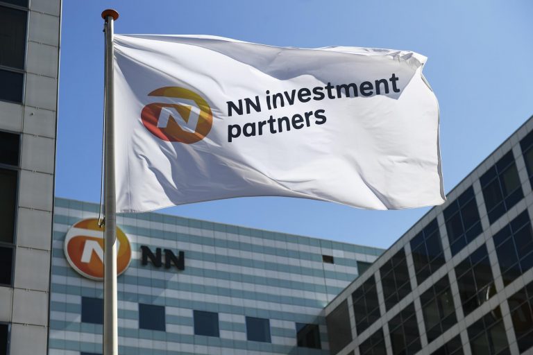 Οι UBS και DWS επεξεργάζονται τις προσφορές τους για την εξαγορά της μονάδας διαχείρισης περιουσιακών στοιχείων της NN