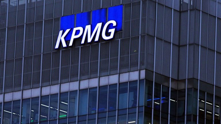 KPMG, AI