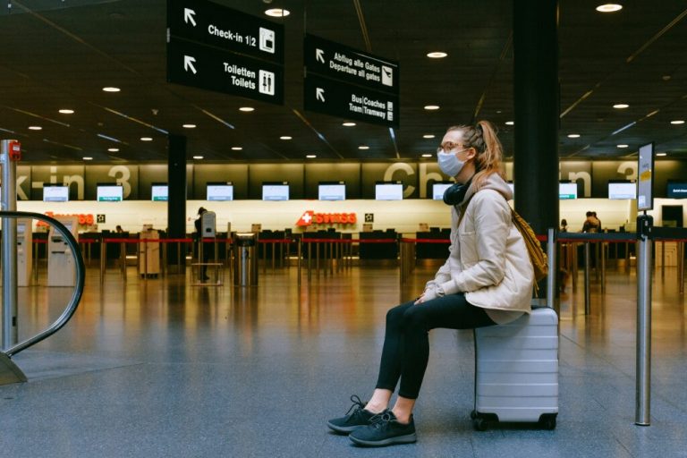 Ευρωπαϊκό Ελεγκτικό Συνέδριο: Ο σεβασμός των δικαιωμάτων των επιβατών αεροπορικών μεταφορών στην ΕΕ δεν διασφαλίστηκε κατά τη διάρκεια της πανδημίας