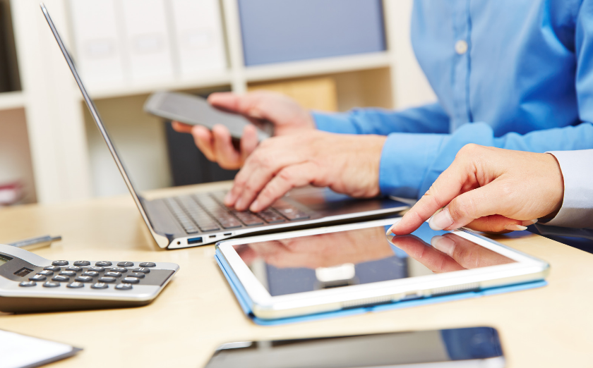 Ολοκλήρωση εκκαθάρισης ασφαλιστικών εισφορών 2021 για μη μισθωτούς ασφαλισμένους με παράλληλη μισθωτή απασχόληση Παράταση υποβολής αιτήσεων για το Πρόγραμμα «Ψηφιακά Εργαλεία ΜΜΕ» έως τις 31 Οκτωβρίου 14 ερωτήσεις - απαντήσεις για το νέο ασφαλιστικό νομοσχέδιο