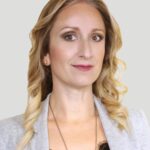 4 προβλήματα που «καραδοκούν» αν χάσεις τον έλεγχο στο πασχαλινό τραπέζι