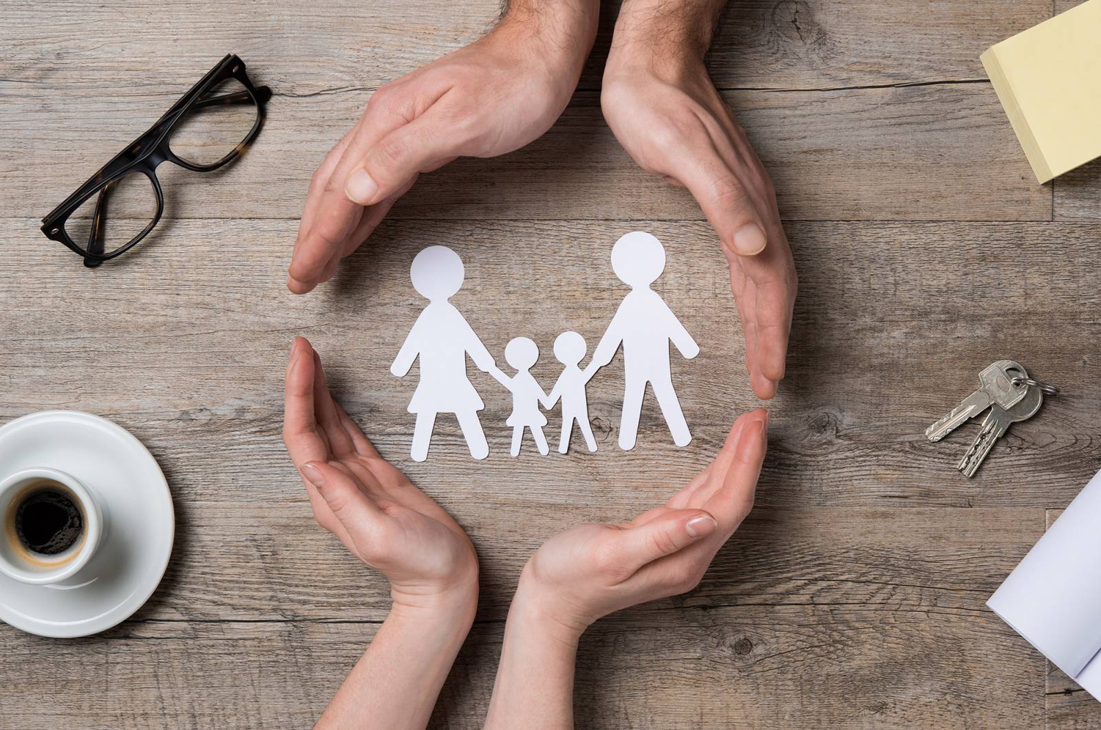 Η International Insurance Society είναι διαχρονικά γνωστή για τις αιχμηρές τοποθετήσεις της σχετικά με καίρια ασφαλιστικά θέματα, μέσα από τις οποίες συμβάλλει στον προβληματισμό, στη ισχυροποίηση της ασφαλιστικής συνείδησης και στη διάχυση του ασφαλιστικού οράματος.