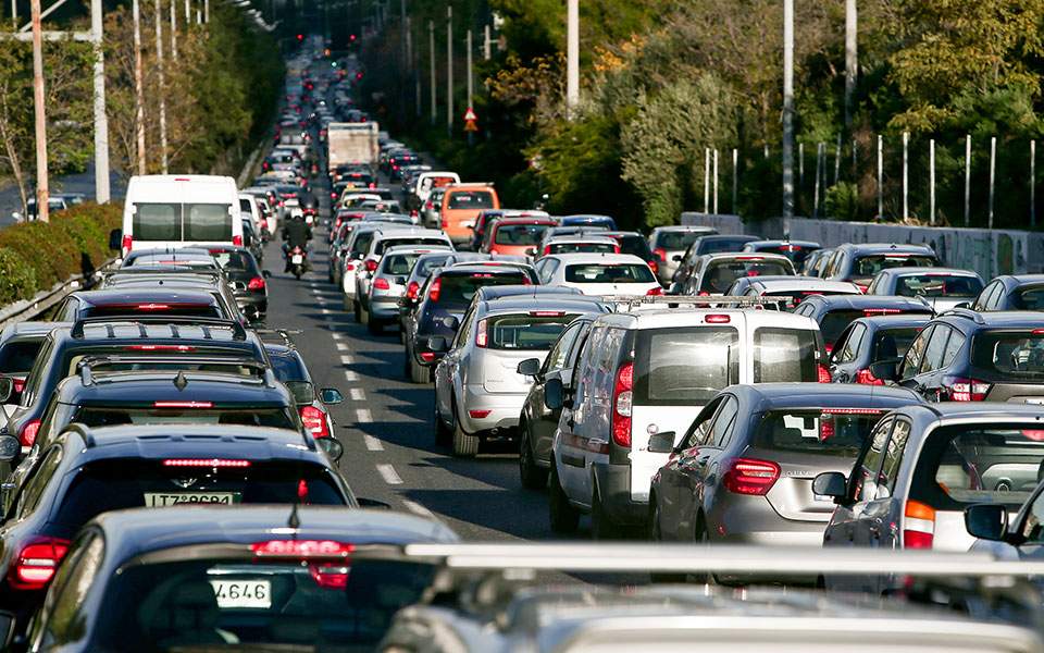 Στο στόχαστρο της τροχαίας τα ανασφάλιστα οχήματα – 329 πρόστιμα σε 1 εβδομάδα