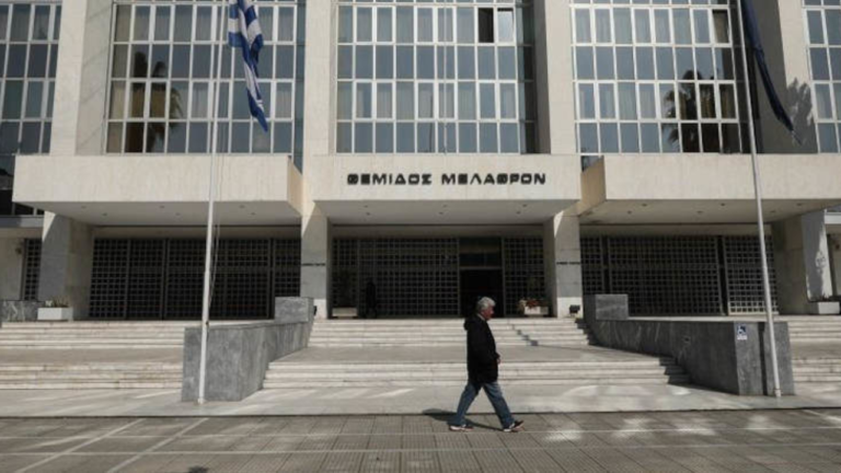 Εφετείο Αθηνών: Απαλλαγή από την καταβολή ασφαλίστρων σε περίπτωση διαρκούς ολικής ανικανότητας ή σοβαρής ασθένειας