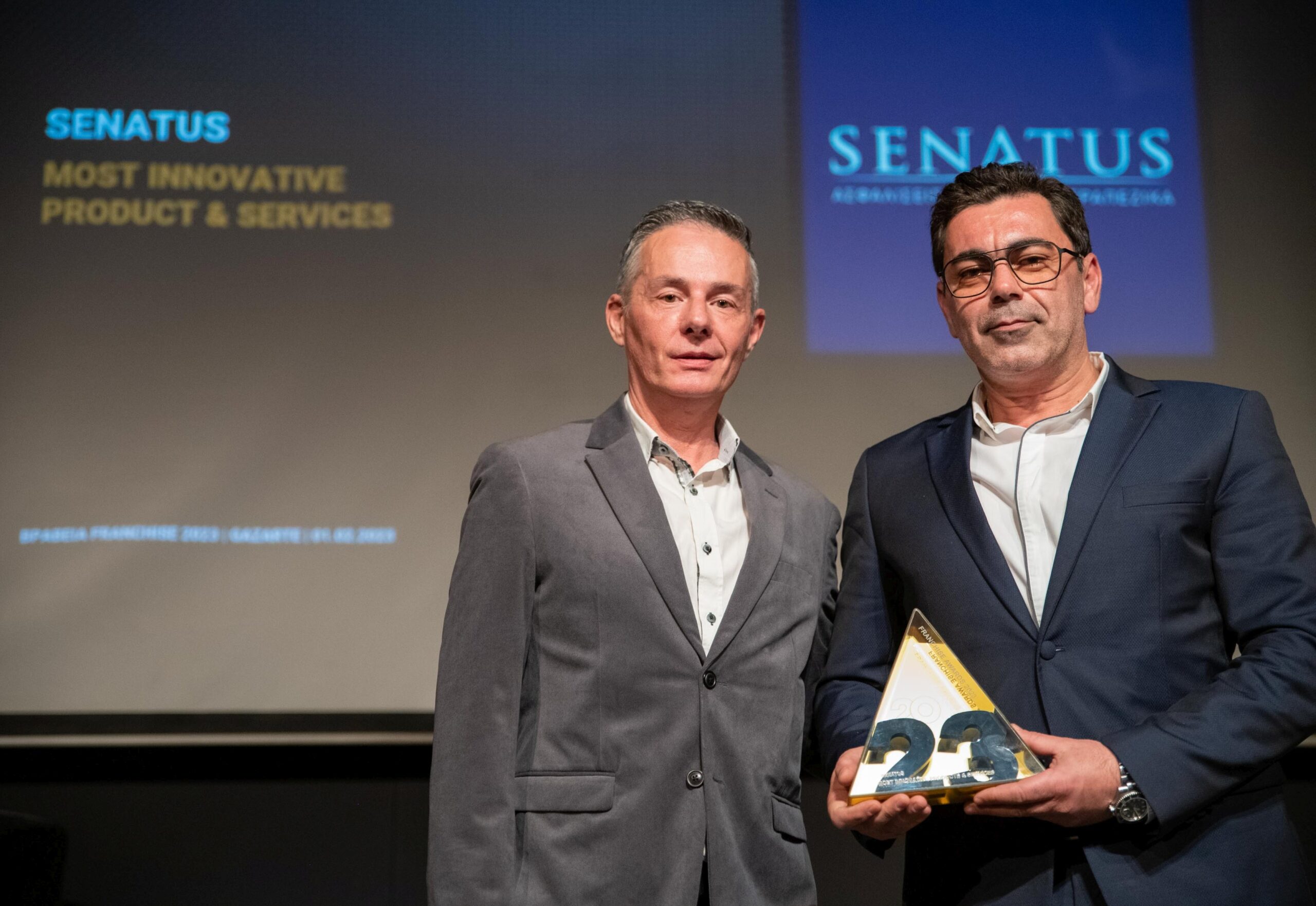 SENATUS