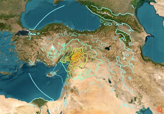 Αλλεπάλληλοι σεισμοί 7,8 ρίχτερ στην Τουρκία! Πάνω από 1.300 νεκροί και 6.000 τραυματίες