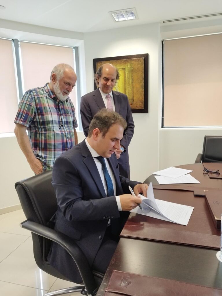 Όλη η Υδρόγειος, ένα σπίτι: Δωρεάν παροχή στέγης στην Αθήνα, για ογκολογικούς ασθενείς από την επαρχία 1 Όλη η Υδρόγειος, ένα σπίτι: Δωρεάν παροχή στέγης στην Αθήνα, για ογκολογικούς ασθενείς από την επαρχία