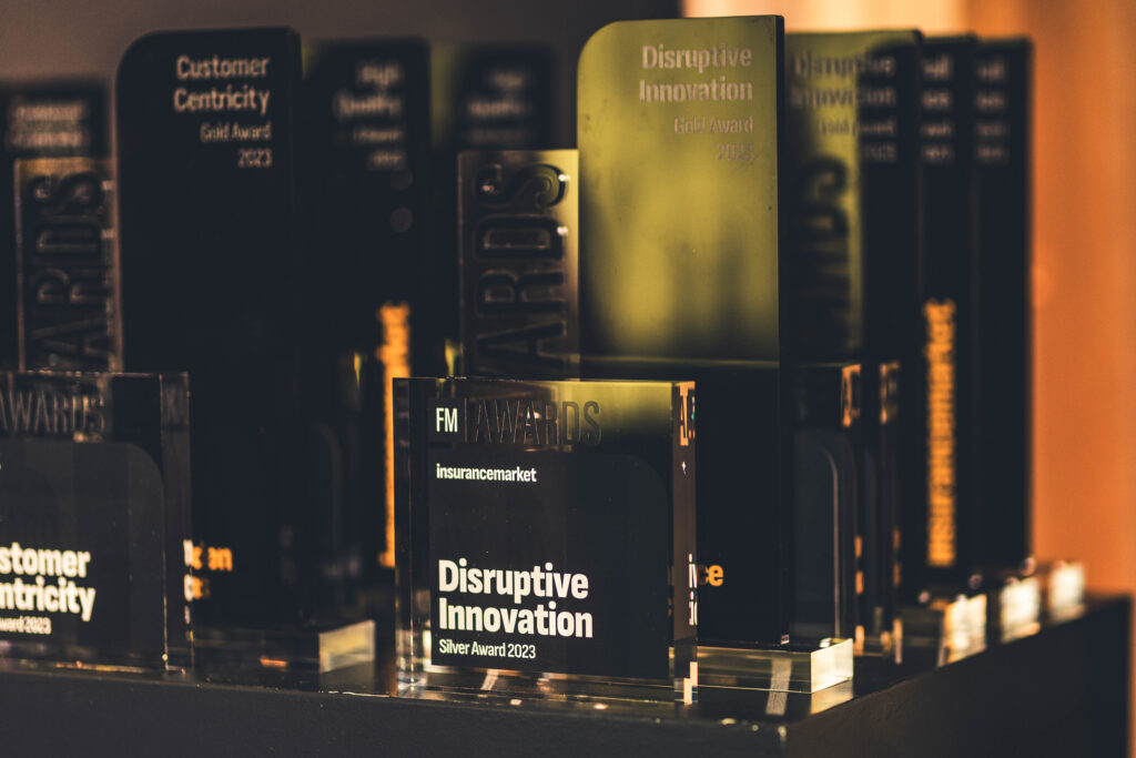 insurancemarket: 7 διακρίσεις "σήκωσε" στα FM Insurance Awards 2023