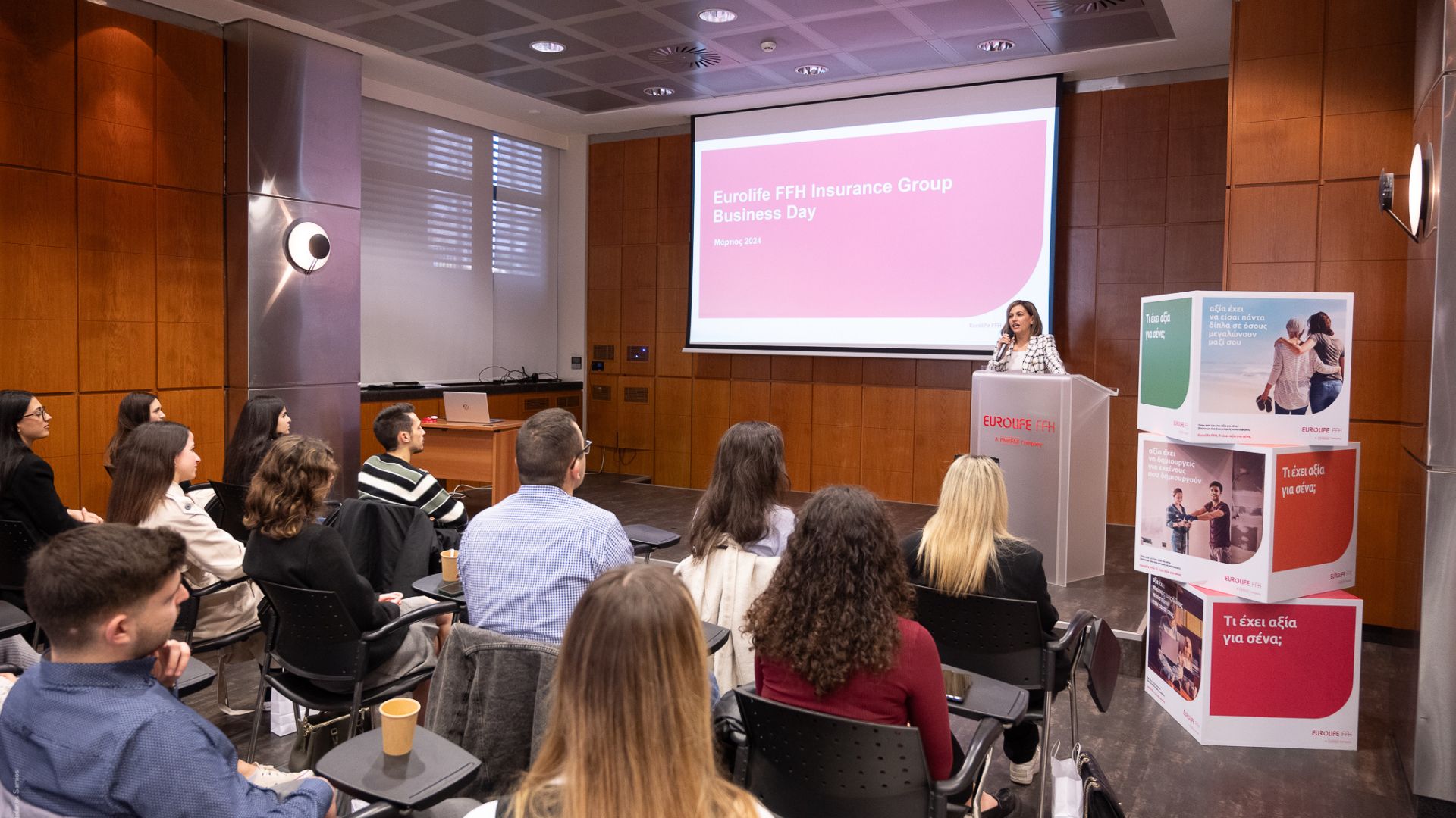 Eurolife FFH, Business Days