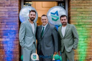 MakeSure Insurance: Εγκαίνια νέων γραφείων με στυλ και ατμόσφαιρα πάρτι! 3 MakeSure Insurance: Εγκαίνια νέων γραφείων με στυλ και ατμόσφαιρα πάρτι!