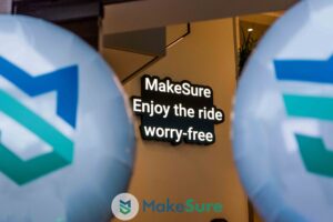 MakeSure Insurance: Εγκαίνια νέων γραφείων με στυλ και ατμόσφαιρα πάρτι! 8 MakeSure Insurance: Εγκαίνια νέων γραφείων με στυλ και ατμόσφαιρα πάρτι!
