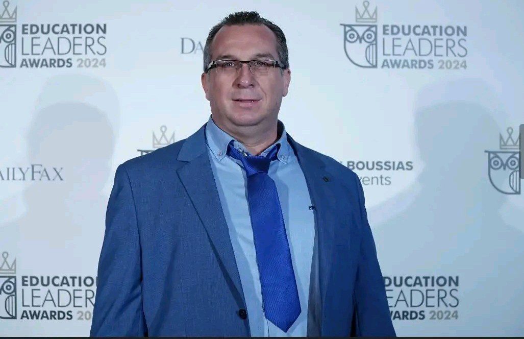 Μάριος Παπαευσταθίου