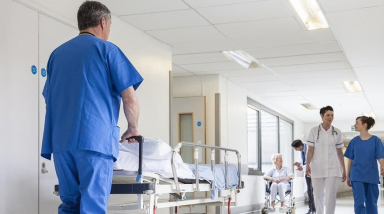 νοσοκομείο, κλινική