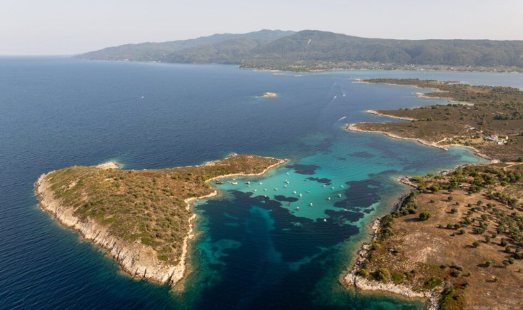 Διάπορος, νησί