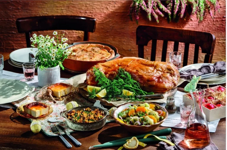Πασχαλινό τραπέζι, τραπέζι, φαγητό