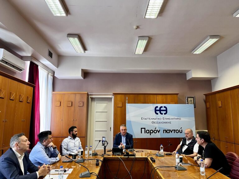 Αρχική 13 Αρχική